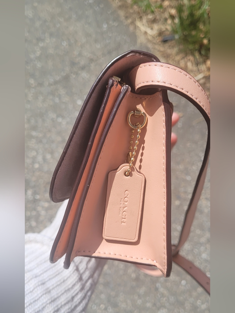 Coach Brown Signature Crossbody with Pink Strap - Picture 7 of 10